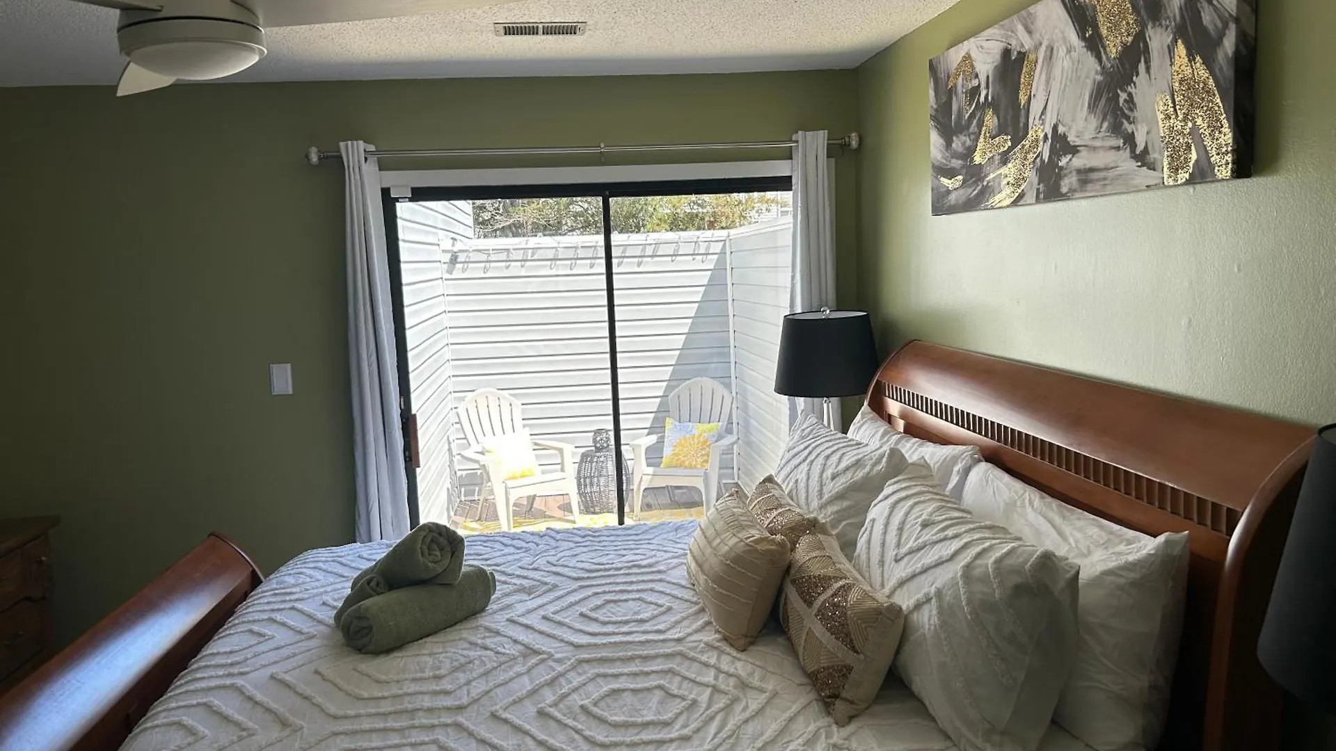 Cozy Home, 10 Minutes Away From Downtown Charlotte Villa